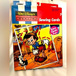 Disney Rose Art (1992) Pinocchio Sewing Cards #1961 Easy Clean Fun